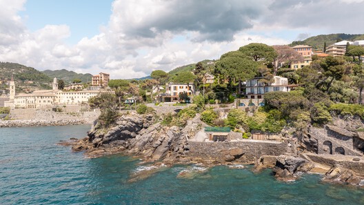 Villa in Recco / Gosplan + Giordano Hadamik Architects + caarpa + studio.skey - Exterior Photography, Coast
