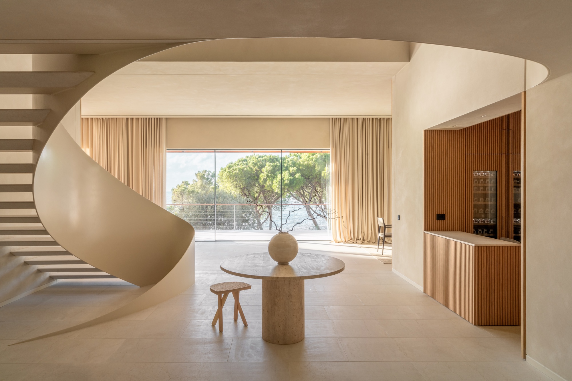 Villa in Recco / Gosplan + Giordano Hadamik Architects + caarpa + studio.skey | ArchDaily