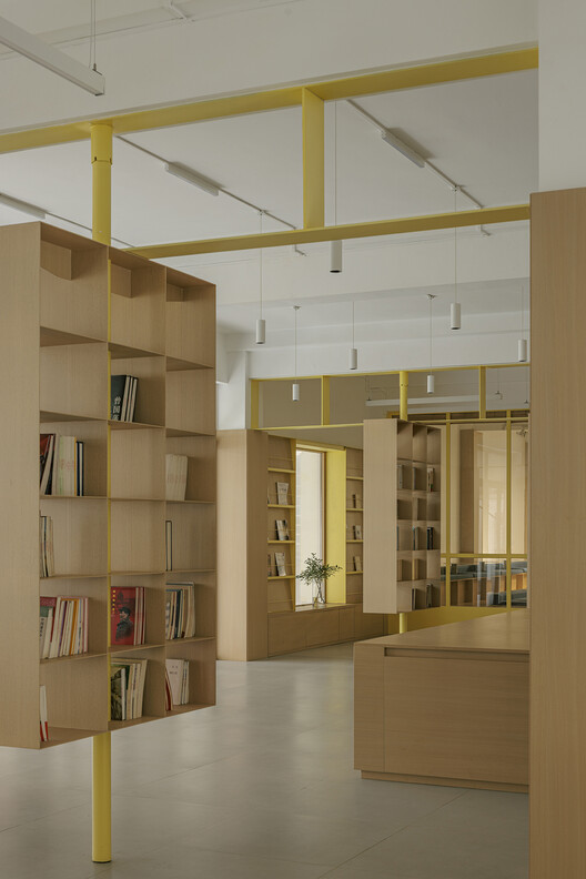 Renovation Design of the Library, Chengdu Shude Experimental Middle School / Modum Atelier Renovation Design of the Library, Chengdu Shude Experimental Middle School / Modum Atelier - Interior Photography, Closet, Shelving, Wood, Lighting
