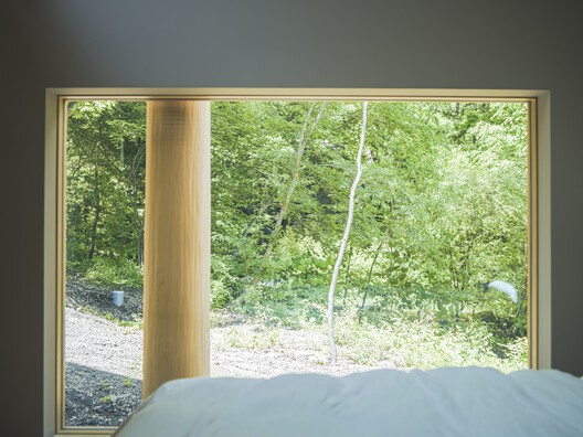 Tull Weekend Home / Rei Mitsui Architects Tull Weekend Home / Rei Mitsui Architects - Interior Photography, Bedroom, Glass