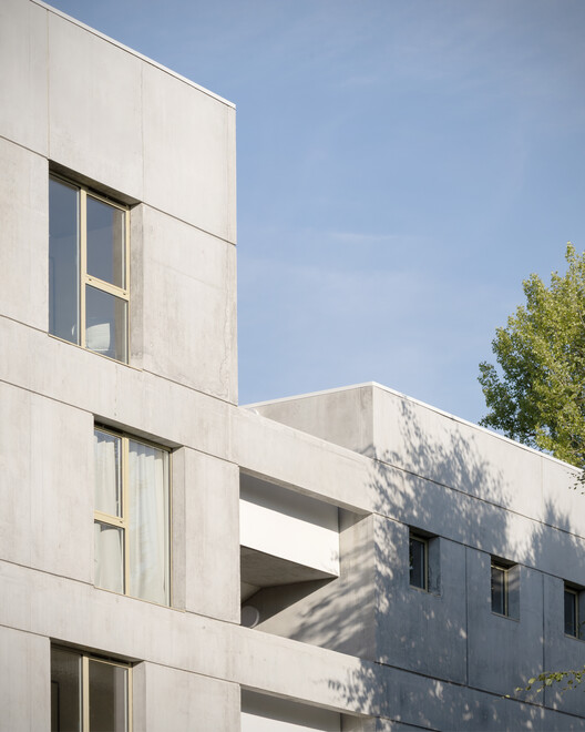 The Babel Community - Coliving Residence  / D'HOUNDT+BAJART Architectes&associés - Exterior Photography, Concrete