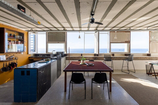 Arquivo: Deconstruction and Material Reuse for a Circular Architecture Arquivo: Deconstruction and Material Reuse for a Circular Architecture - Image 2 of 15