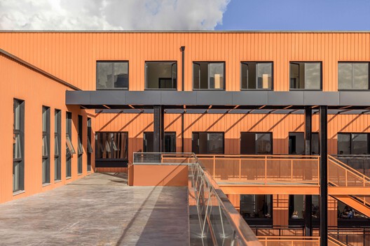 Partizani High School / Loft Architects - Exterior Photography, Facade, Concrete, Steel, Courtyard