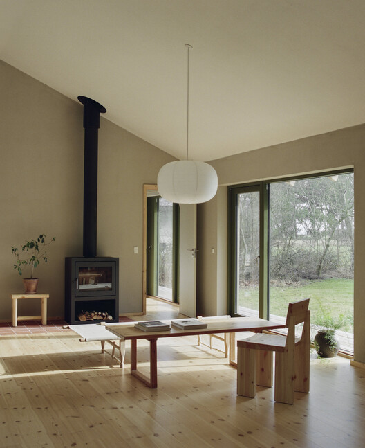 Stenkløvervej Vacation House / Filip Karl Edward Arkitektur Stenkløvervej Vacation House / Filip Karl Edward Arkitektur - Interior Photography, Dining room, Wood, Table, Chair, Lighting