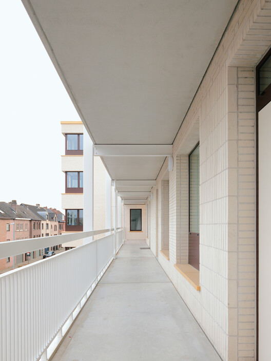 Platte-Lostraat Collective Housing / KPW architecten Platte-Lostraat Collective Housing / KPW architecten - Interior Photography, Concrete