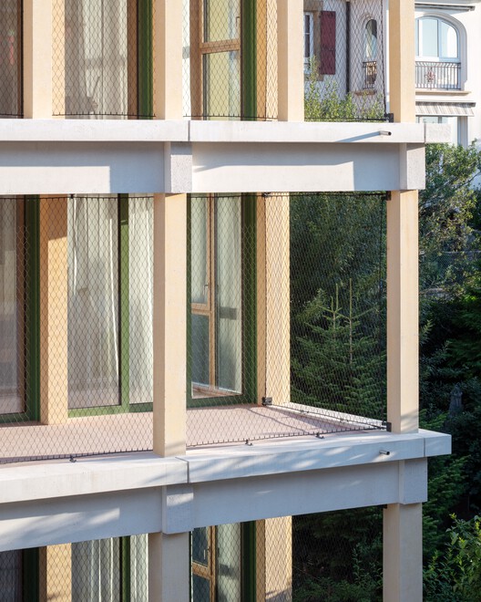 Collège des Parcs School Extension and two Sport Halls / Stoa architectes Collège des Parcs School Extension and two Sport Halls / Stoa architectes - Image 17 of 25