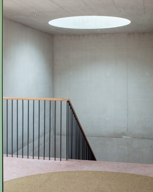 Collège des Parcs School Extension and two Sport Halls / Stoa architectes Collège des Parcs School Extension and two Sport Halls / Stoa architectes - Interior Photography