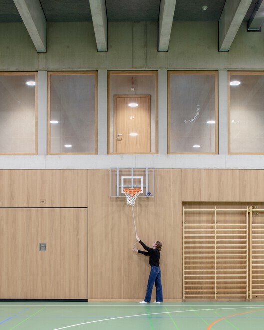 Collège des Parcs School Extension and two Sport Halls / Stoa architectes Collège des Parcs School Extension and two Sport Halls / Stoa architectes - Interior Photography, Wood