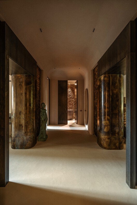 Artistic Office of a Notary / Dolgopiatova Interior Design - Interior Photography