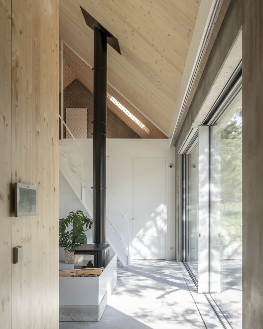 Kownatki Lake House  / Archmondo - Interior Photography, Wood, Glass, Beam