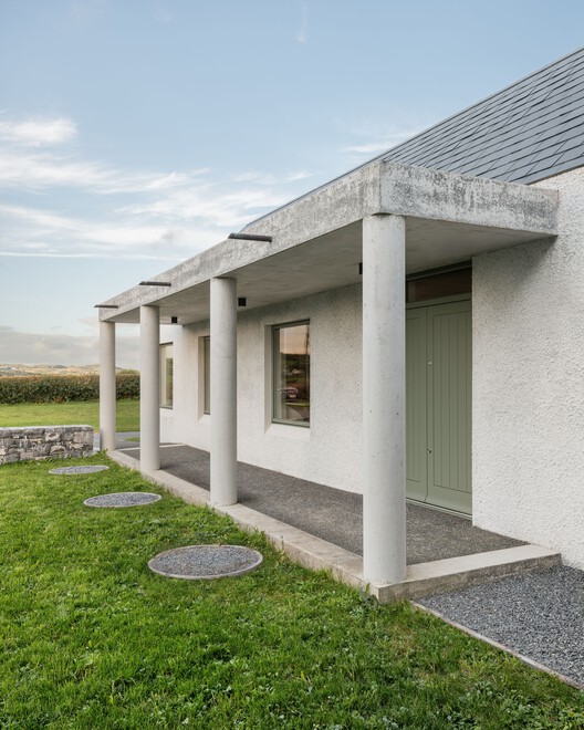 Gort Uí Ghaoithín / Fuinneamh Workshop Architects - Exterior Photography, Concrete