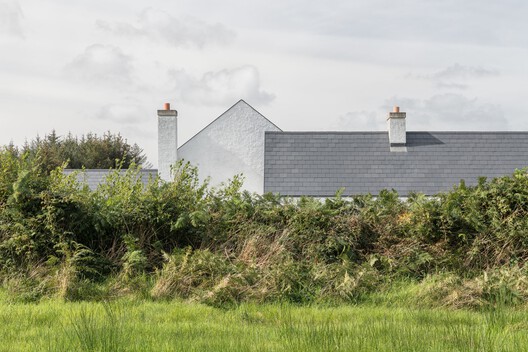 Gort Uí Ghaoithín / Fuinneamh Workshop Architects - Image 6 of 29