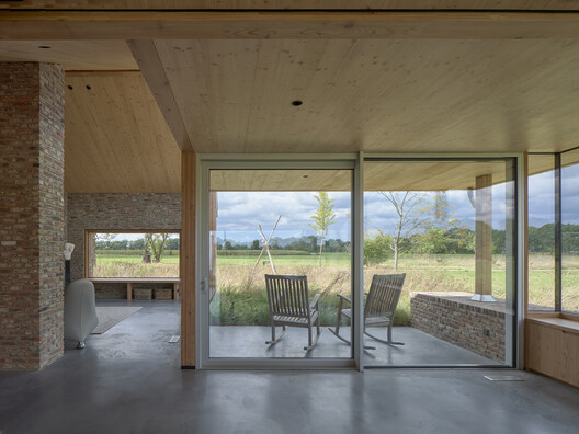 House in the Meadow / Team Tonbo - Interior Photography, Beam