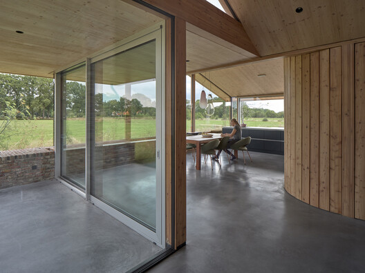 House in the Meadow / Team Tonbo - Interior Photography, Wood, Beam