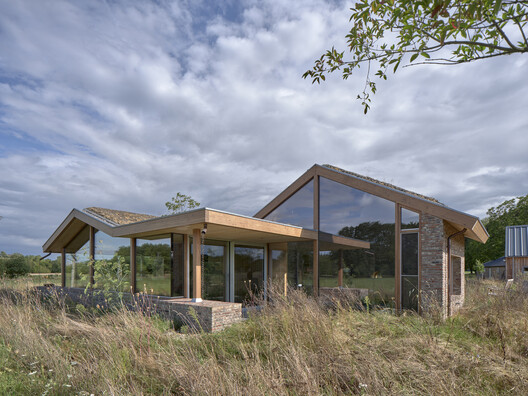 House in the Meadow / Team Tonbo - Image 6 of 31