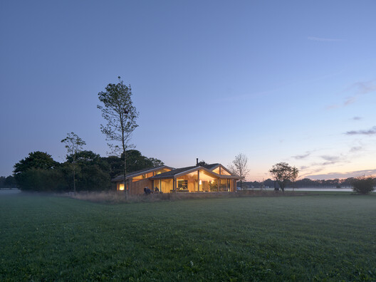 House in the Meadow / Team Tonbo - Image 22 of 31