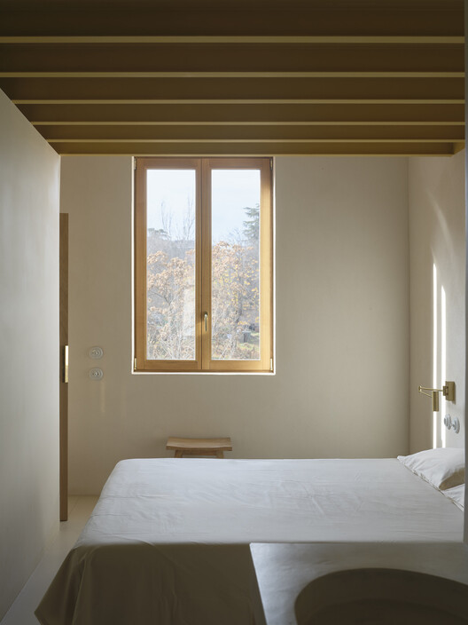 The House of the Green Pond / aceboXalonso studio - Interior Photography, Bedroom, Wood