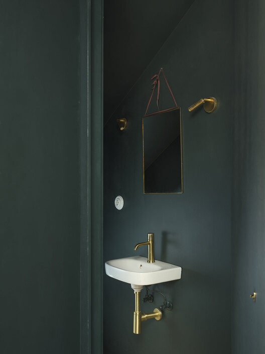 The House of the Green Pond / aceboXalonso studio - Interior Photography, Bathroom