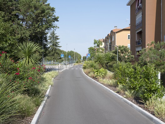 Frank Lloyd Wright’s Fallingwater Restoration and Salone del Mobile.Milano 2026: This Week’s Review Frank Lloyd Wright’s Fallingwater Restoration and Salone del Mobile.Milano 2026: This Week’s Review - Image 13 of 35