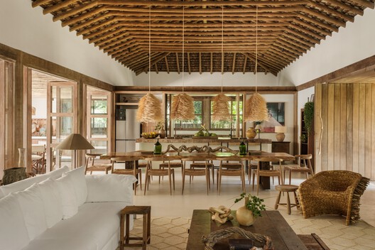 Trama House / Beatriz Henriques Arquitetura - Interior Photography, Dining room, Wood, Chair, Beam