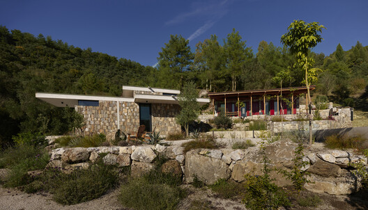 Elmali House / PIN Architects Elmali House / PIN Architects - Image 1 of 43