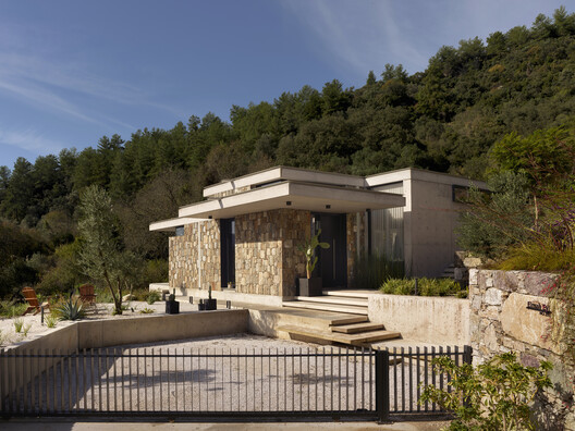 Elmali House / PIN Architects Elmali House / PIN Architects - Exterior Photography