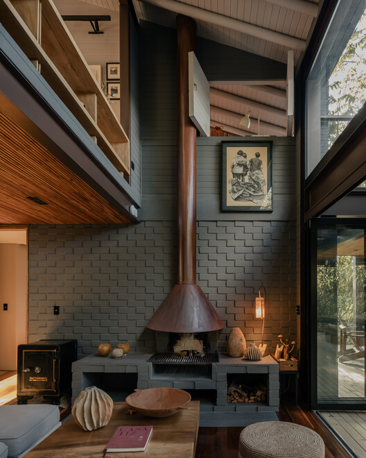 Renovation of the Mountain House  AC. / DARP - De Arquitectura y Paisaje - Interior Photography, Wood, Lighting, Beam, Brick