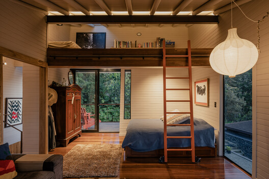 Renovation of the Mountain House  AC. / DARP - De Arquitectura y Paisaje - Interior Photography, Bedroom, Wood, Lighting, Bed, Beam, Chair