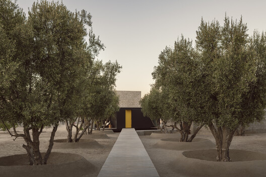 El Grove Family Home / Olson Kundig - Image 3 of 11