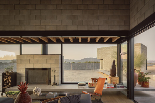 El Grove Family Home / Olson Kundig - Interior Photography, Living Room