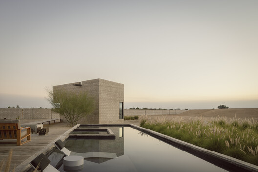 El Grove Family Home / Olson Kundig - Image 9 of 11