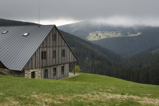 A House in a Mountain Meadow / Atelier SAD - Exterior Photography