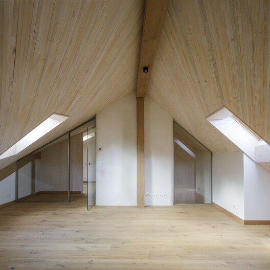 A House in a Mountain Meadow / Atelier SAD - Interior Photography, Wood, Beam
