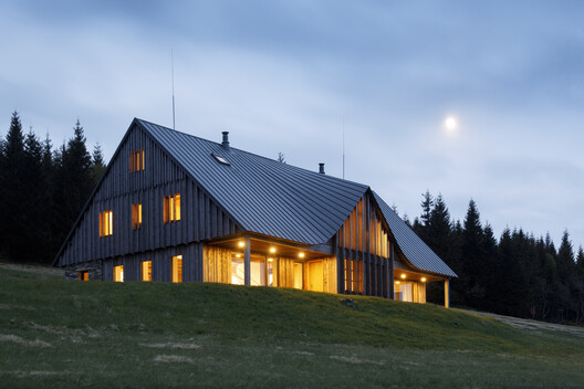 A House in a Mountain Meadow / Atelier SAD - Exterior Photography