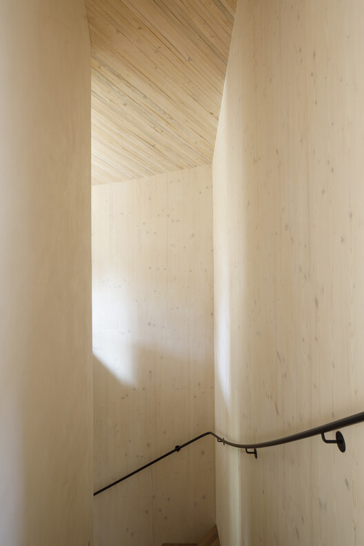 A House in a Mountain Meadow / Atelier SAD - Image 12 of 25