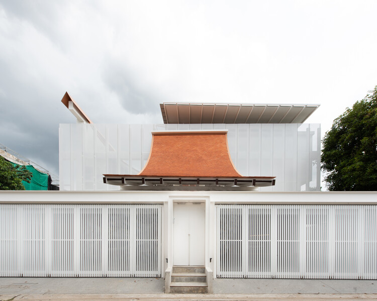 Bangsue Residence / Patara Architects - Houses