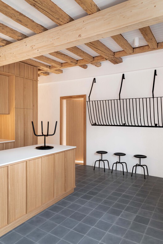 Bellevue Villa / G8A Architecture & Urban Planning Bellevue Villa / G8A Architecture & Urban Planning - Interior Photography, Wood