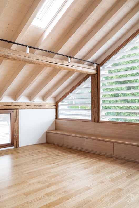 Bellevue Villa / G8A Architecture & Urban Planning Bellevue Villa / G8A Architecture & Urban Planning - Interior Photography, Wood, Beam