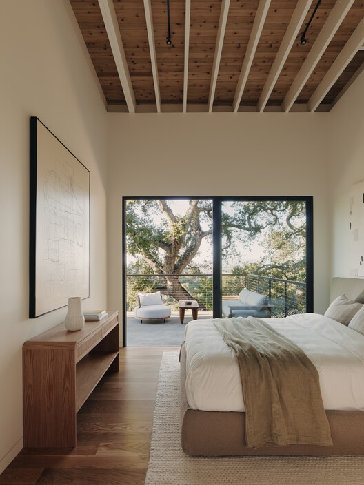 Moksha House / SAW // Spiegel Aihara Workshop - Interior Photography, Bedroom, Bed, Wood