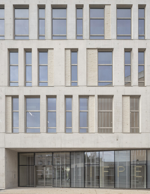 Paramedical Training Institute and Parking Structure / VIB Architecture - Exterior Photography