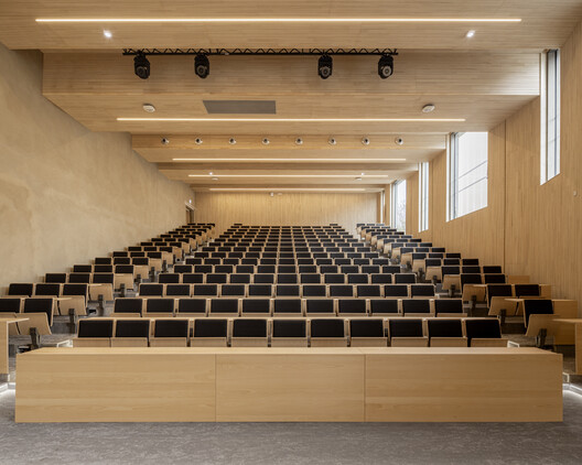 Paramedical Training Institute and Parking Structure / VIB Architecture - Interior Photography, Wood, Chair