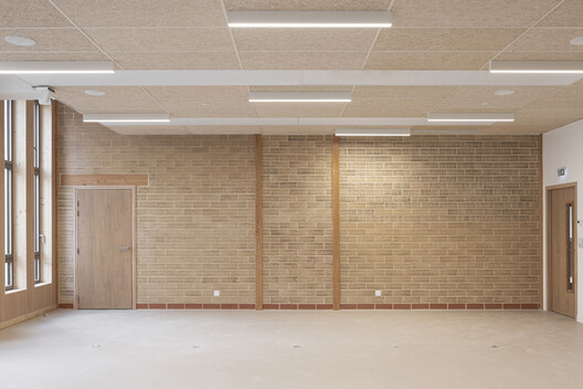 Paramedical Training Institute and Parking Structure / VIB Architecture - Interior Photography, Wood, Lighting