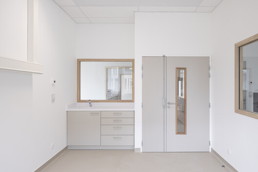 Paramedical Training Institute and Parking Structure / VIB Architecture - Interior Photography, Wood, Door, Glass