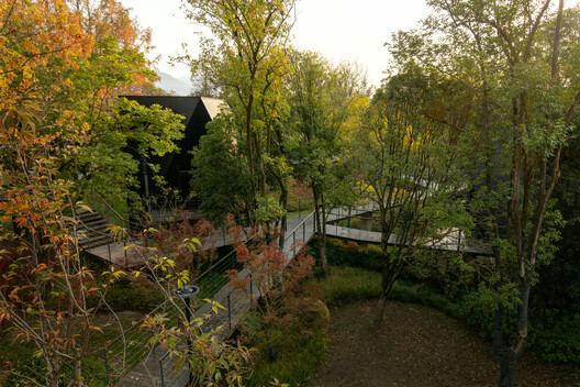 Houses of Stealth (Tonglu Senbo Resort) / SpActrum - Image 31 of 43