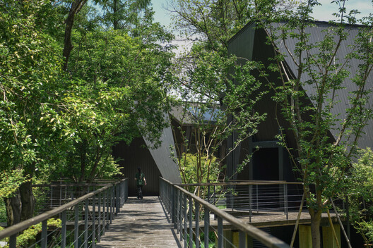 Houses of Stealth (Tonglu Senbo Resort) / SpActrum - Image 20 of 43