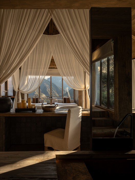 Songtsm Travel Hotel Jiuzhai / Thinking Design Songtsm Travel Hotel Jiuzhai / Thinking Design - Interior Photography, Wood, Table, Lighting, Chair