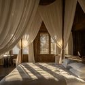 Songtsm Travel Hotel Jiuzhai / Thinking Design - Interior Photography, Cabins & Lodges, Bedroom, Bed, Lighting