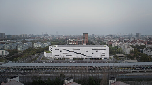 Shanghai Jiao Tong University Student Service Center / TJAD/Zeng Qun Architecture Design Studio Shanghai Jiao Tong University Student Service Center / TJAD/Zeng Qun Architecture Design Studio - Exterior Photography