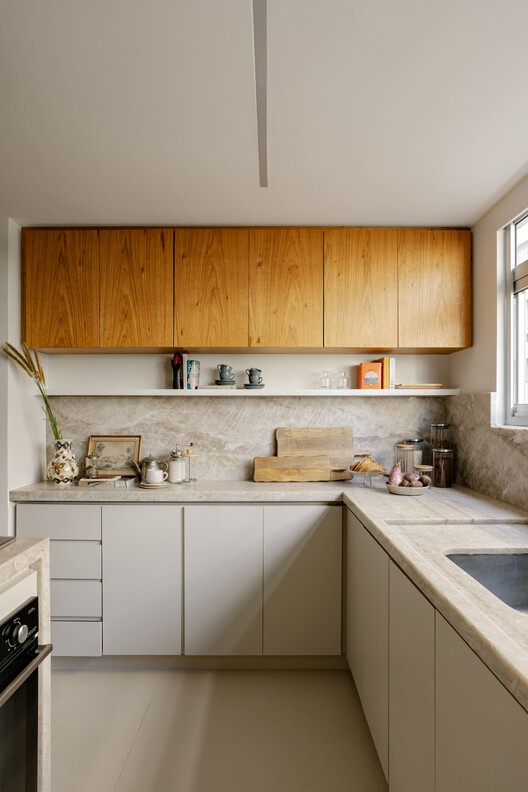 Apartamento IF / Estúdio Nimo - Fotografia de Interiores, Cozinha, Bancada, Madeira, Iluminação