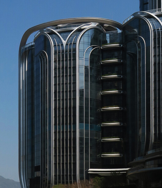 Zaha Hadid Architects’ Gateway Centre in West Kowloon Hong Kong Nears Completion, Captured by Paul Clemence - Image 24 of 27